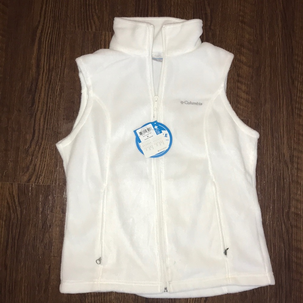 NEW WITH TAGS Columbia Snow White Fleece vest